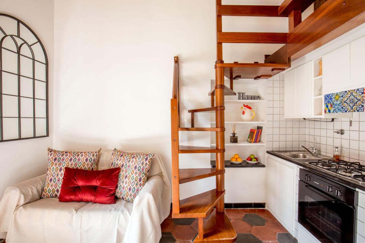 Empire Loft: In The Shadow Of Colosseo Apartment Rome